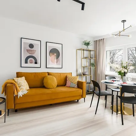 Grunwald Jesienna Comfort By Renters アパート